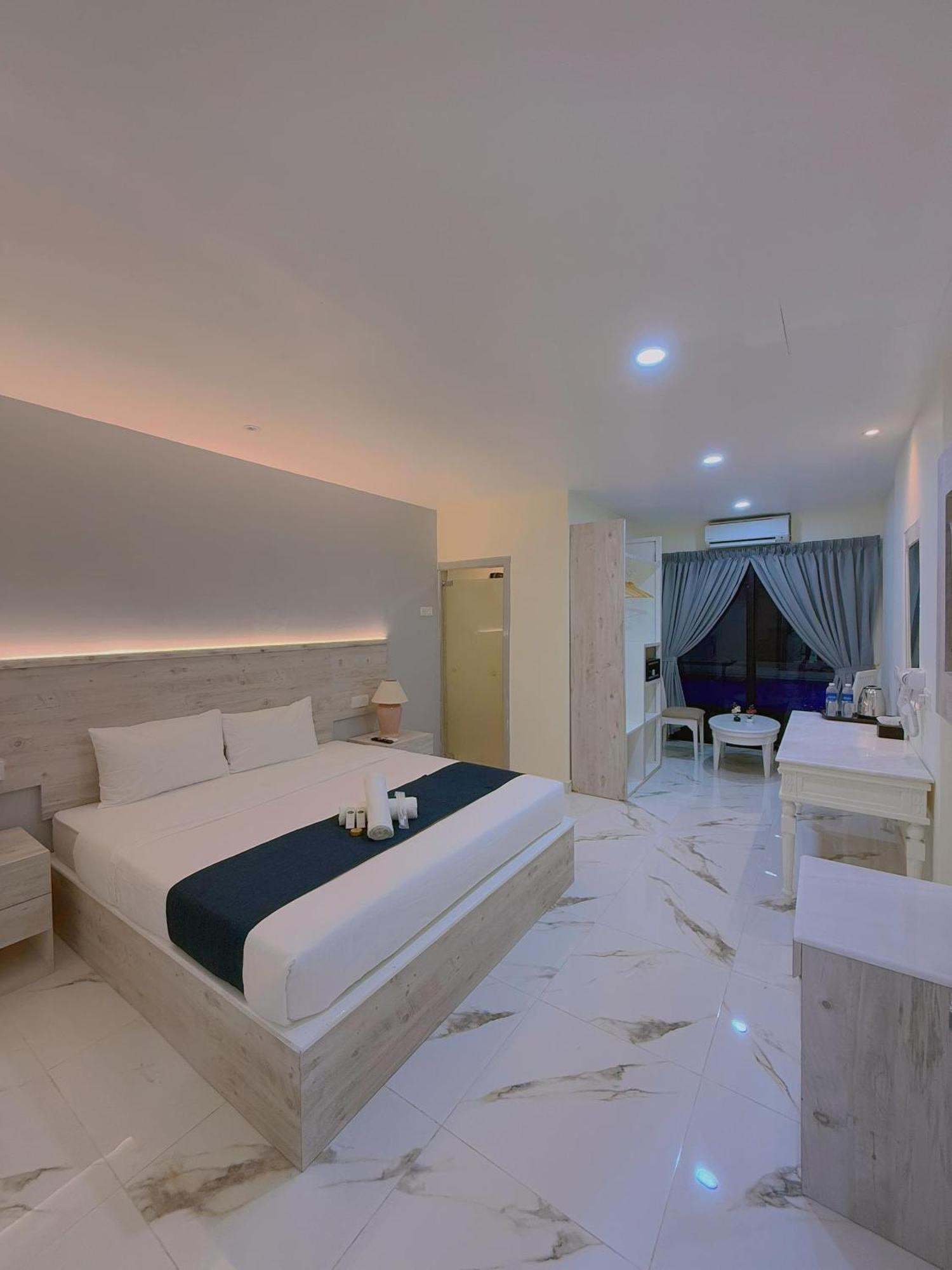 Paradise Resort Langkawi パンタイ・サナング エクステリア 写真